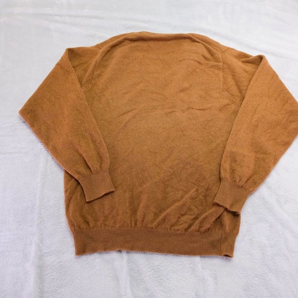 Vintage Lyle & Scott Mens Sweater M/L Scotland Cashmere V-Neck Size Beige 90s - Picture 2 of 9